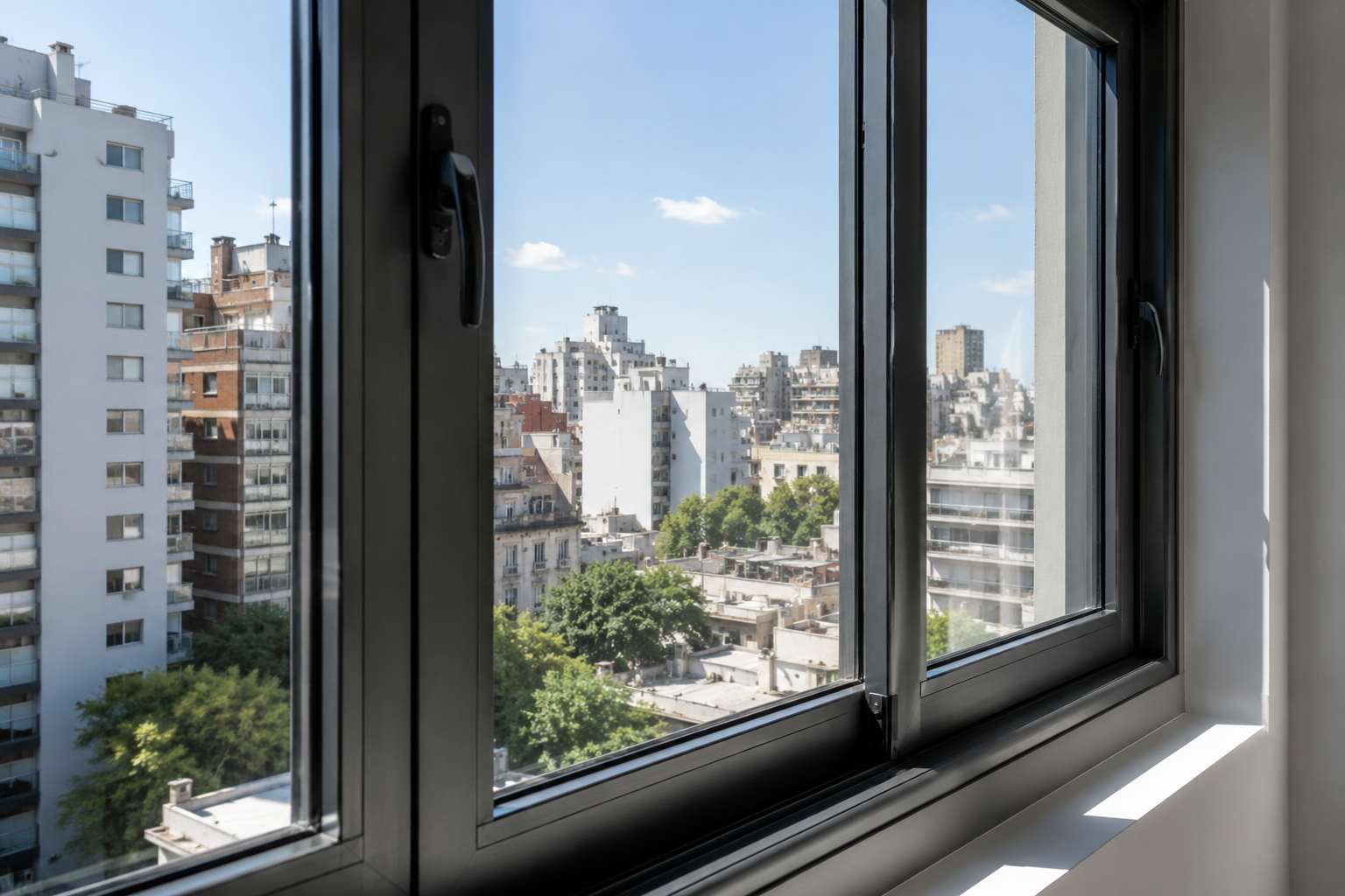 Precio de una ventana: qué factores influyen y cómo comparar